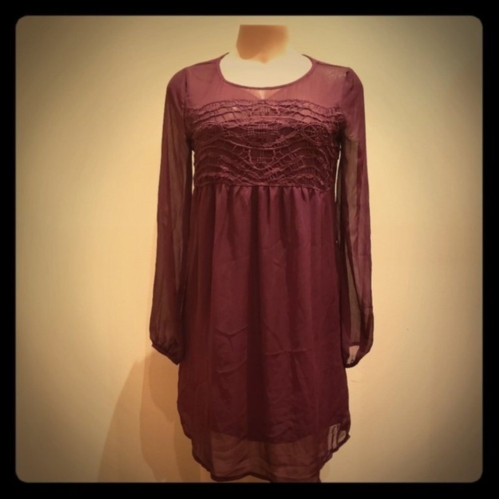XHILIRATION Sheer Long-Sleeved Dress